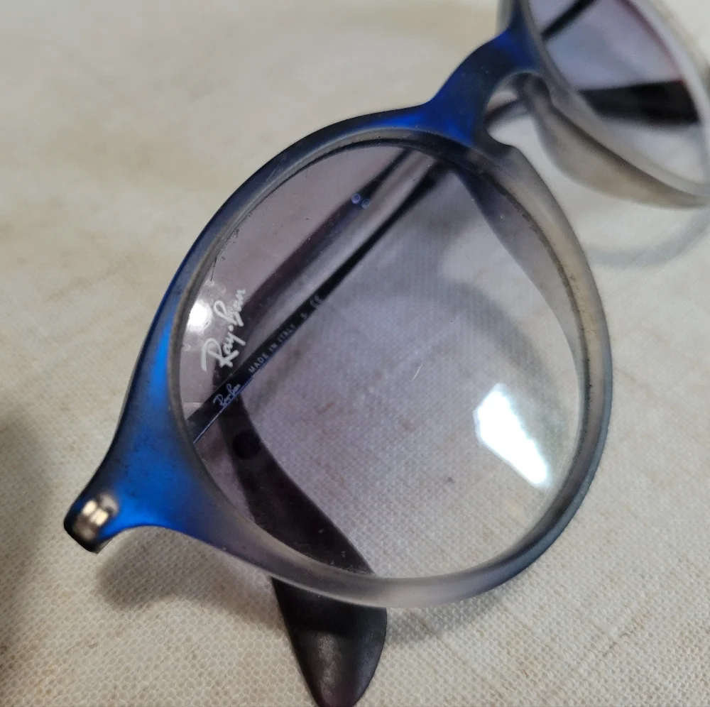 Ray-Ban Optics Eyewear Sunglasses Clear Lens RB4243 6225/19 Italy Unisex Round
